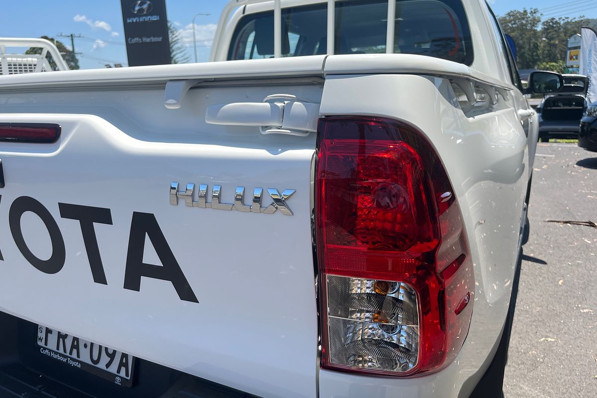 2024 Toyota Hilux SR GUN126R 4X4