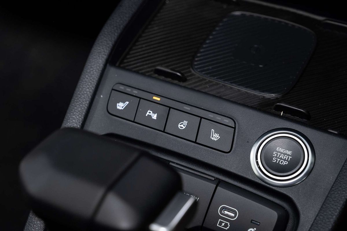 2025 Kia Stonic GT-Line YB PE2