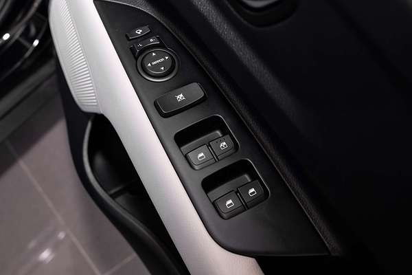 2025 Kia Stonic GT-Line YB PE2