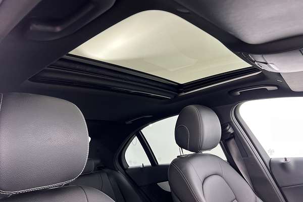 2019 Mercedes-Benz C-Class C200 W205 thumb-20