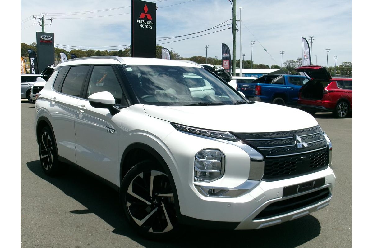 2024 Mitsubishi Outlander PHEV Aspire ZM