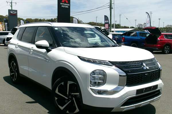 2024 Mitsubishi Outlander PHEV Aspire ZM
