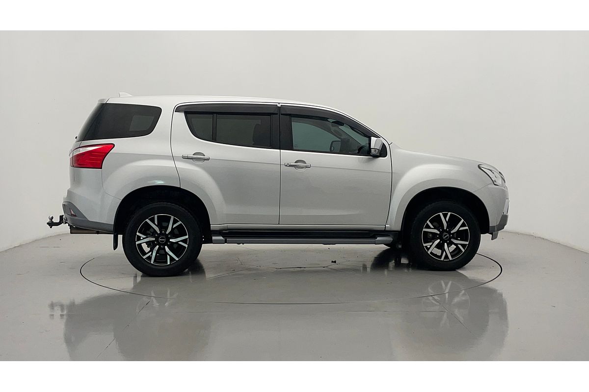 2020 Isuzu MU-X LS-U