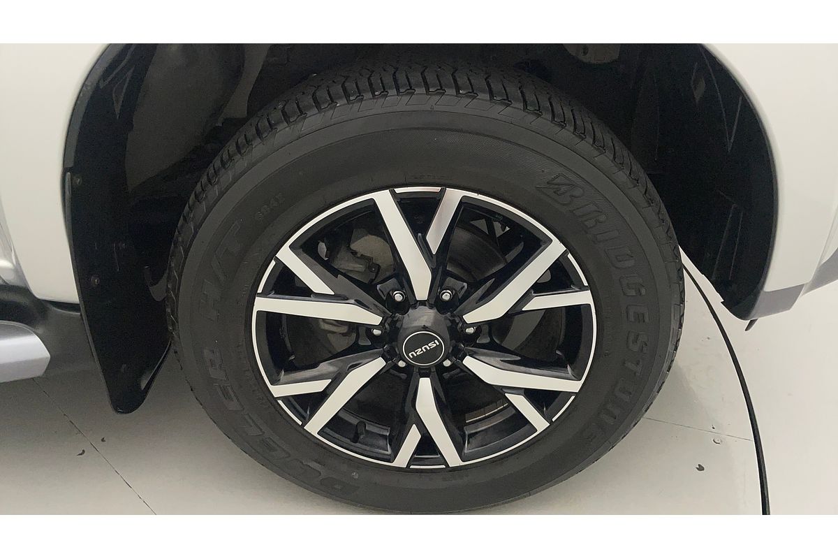 2020 Isuzu MU-X LS-U