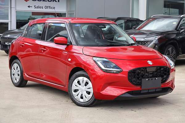 2025 Suzuki Swift Hybrid UZ