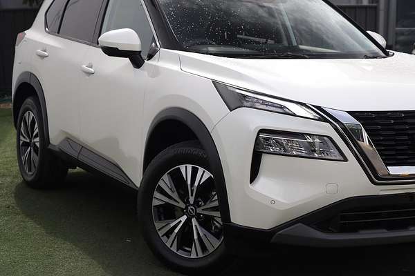 2025 Nissan X-TRAIL ST-L T33