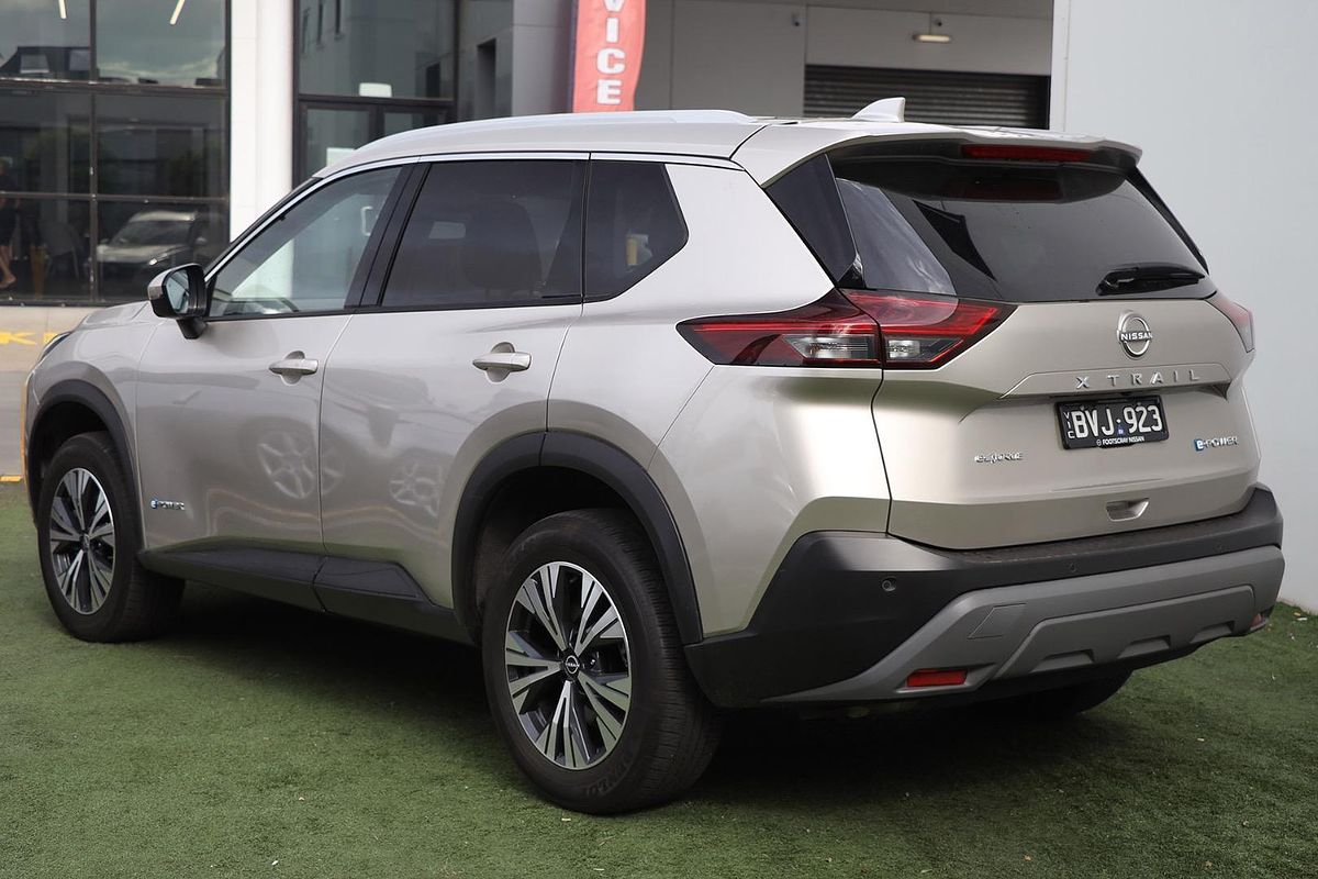 2023 Nissan X-TRAIL ST-L e-POWER T33