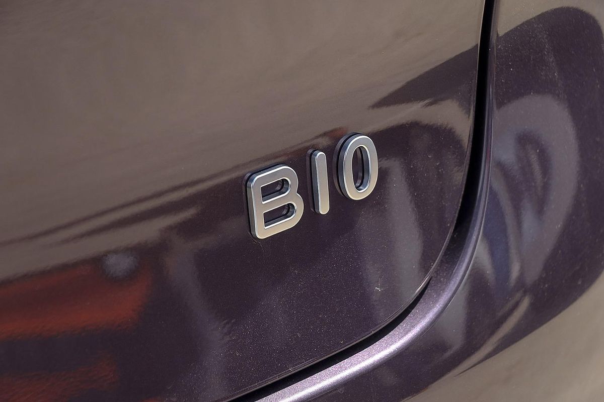 2025 Leapmotor B10 Design LR A12