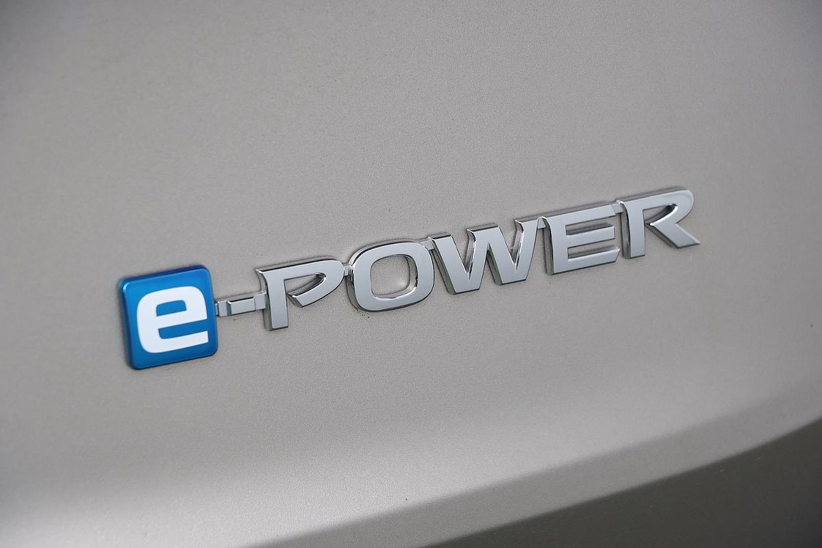 2023 Nissan X-TRAIL ST-L e-POWER T33