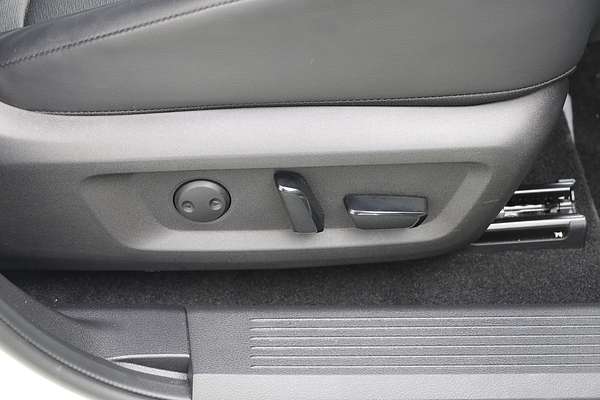 2025 Nissan X-TRAIL ST-L T33