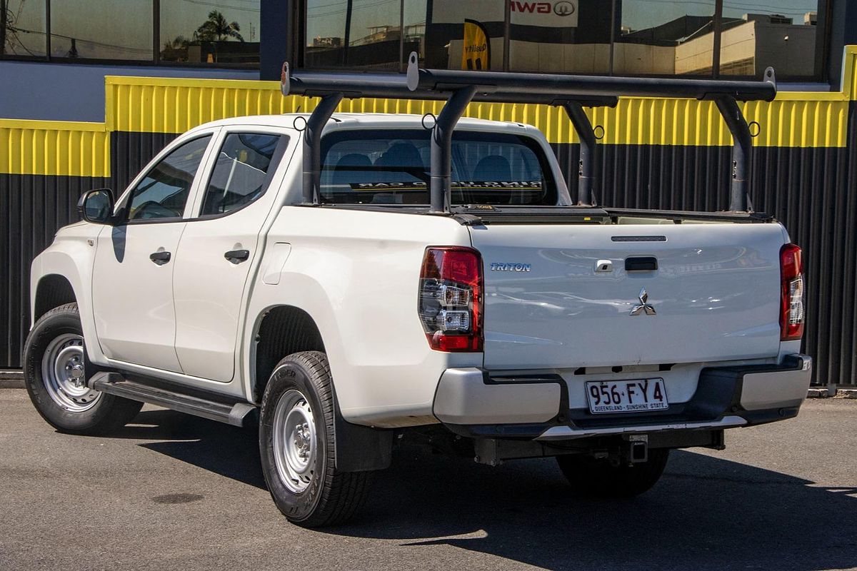 2022 Mitsubishi Triton GLX-R MR Rear Wheel Drive