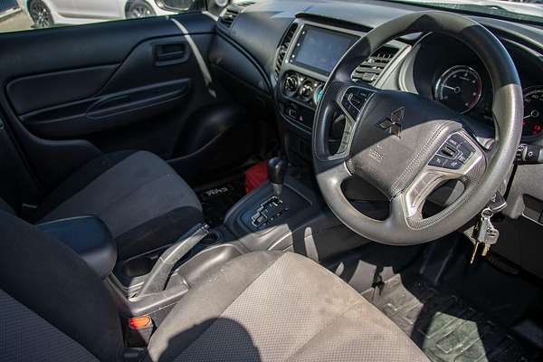 2022 Mitsubishi Triton GLX-R MR Rear Wheel Drive