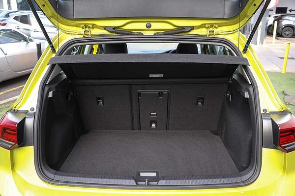 2021 Volkswagen Golf 110TSI Life 8