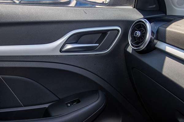 2023 MG ZS Excite AZS1