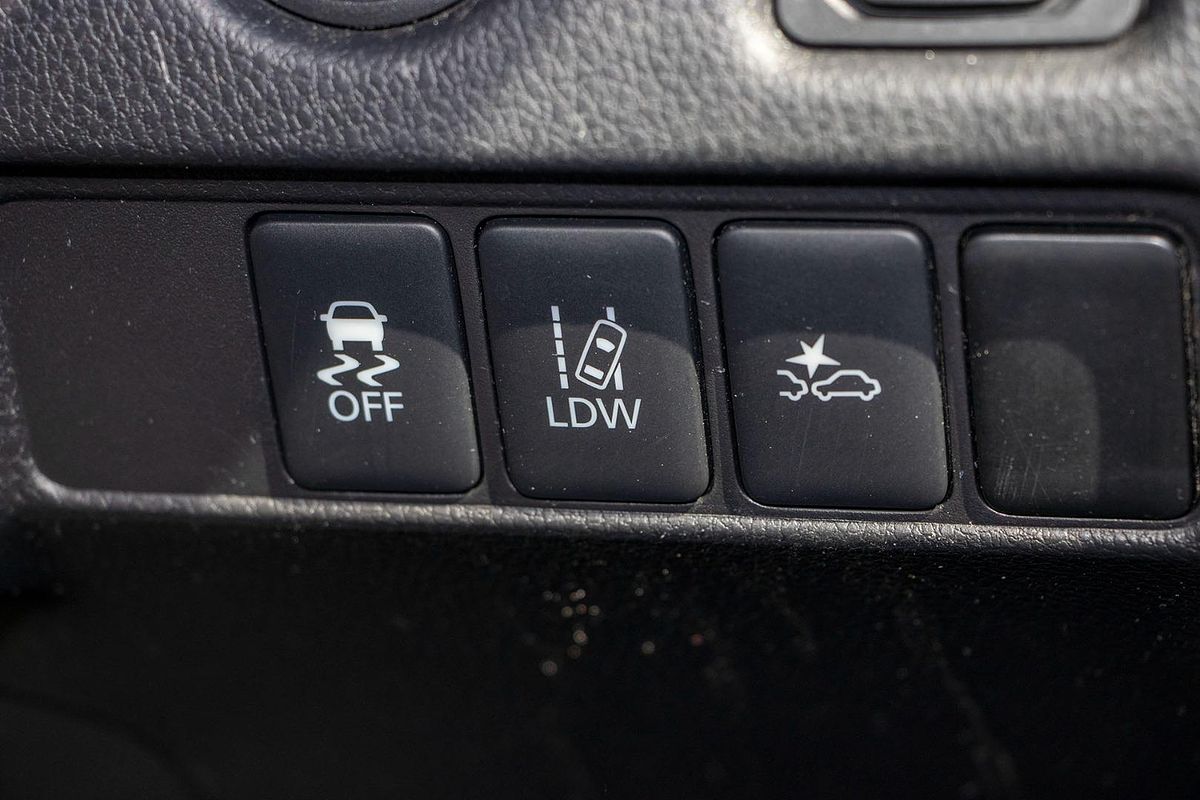 2022 Mitsubishi Triton GLX-R MR Rear Wheel Drive