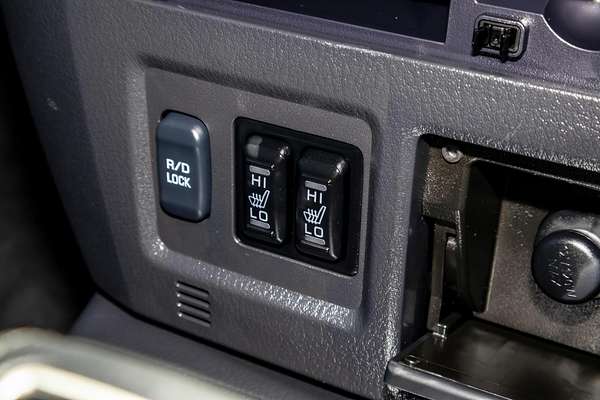 2016 Mitsubishi Pajero Exceed NX