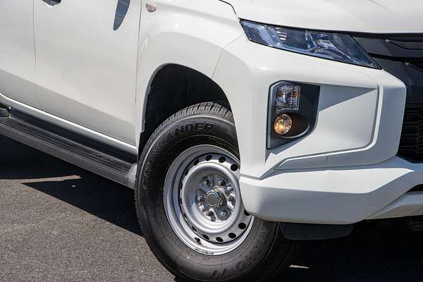 2022 Mitsubishi Triton GLX-R MR Rear Wheel Drive