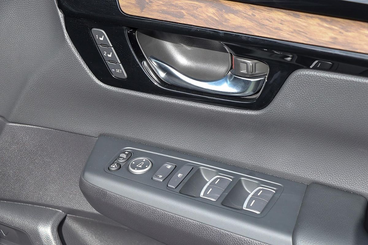 2024 Honda CR-V VTi LX RS