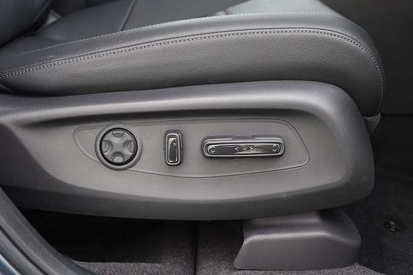 2024 Honda CR-V VTi LX RS