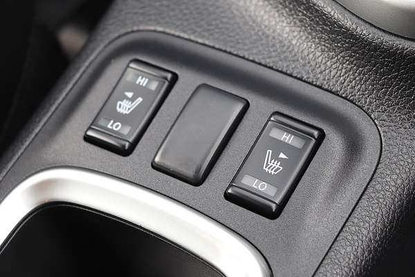 2024 Nissan Navara ST-X D23 4X4