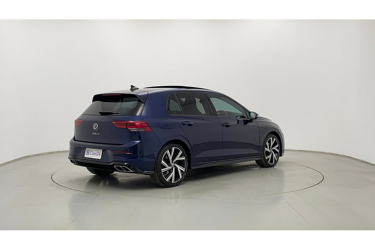 2021 Volkswagen Golf 110TSI R-Line 8