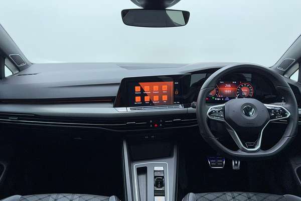 2021 Volkswagen Golf 110TSI R-Line 8