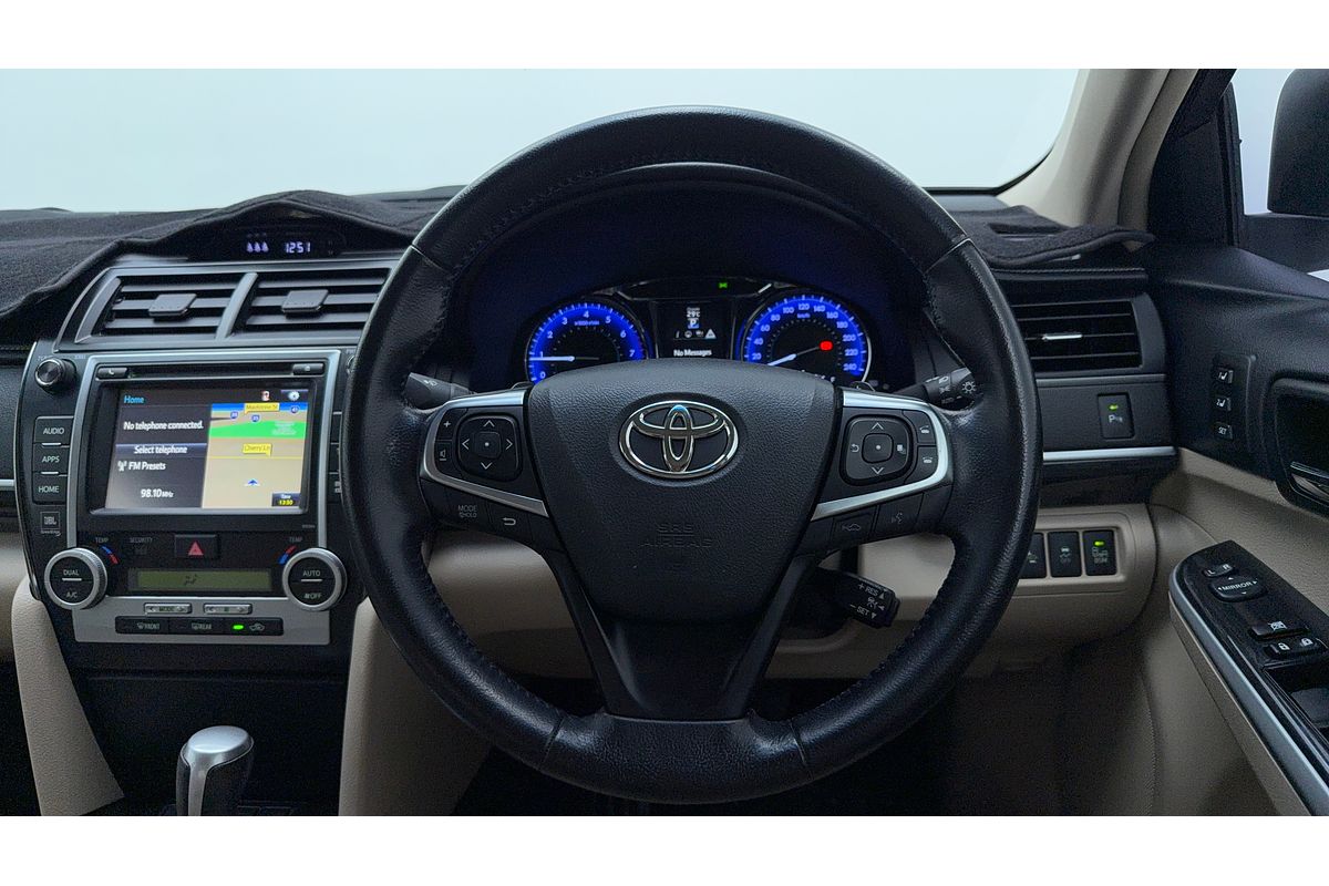 2016 Toyota Camry Atara SL ASV50R