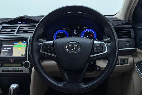 2016 Toyota Camry Atara SL ASV50R