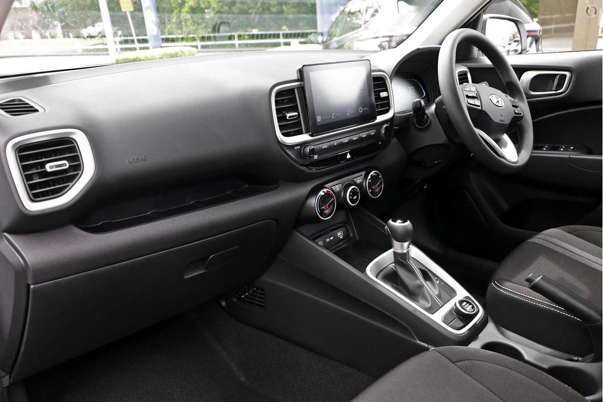 2026 Hyundai Venue QX.V5