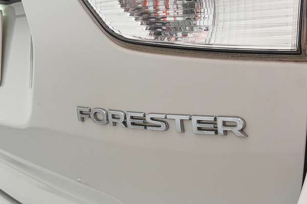 2020 Subaru Forester 2.5i S5