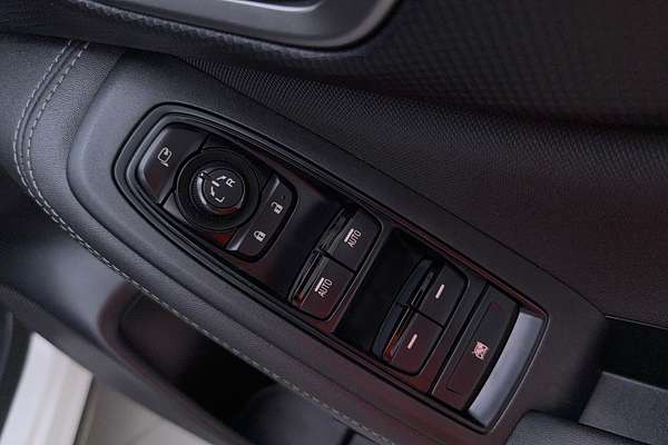 2020 Subaru Forester 2.5i S5