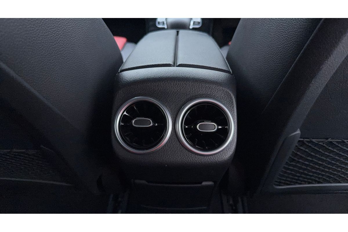 2018 Mercedes-Benz A-Class A200 W177