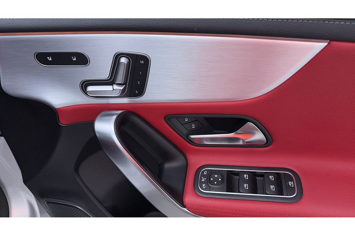 2018 Mercedes-Benz A-Class A200 W177