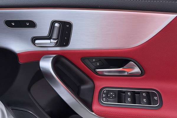 2018 Mercedes-Benz A-Class A200 W177