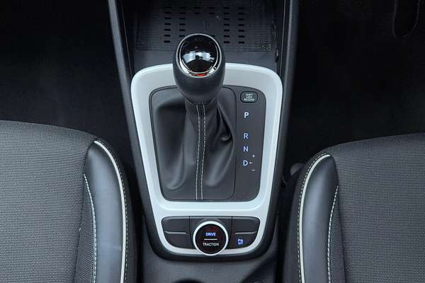 2023 Hyundai Venue Active QX.V5