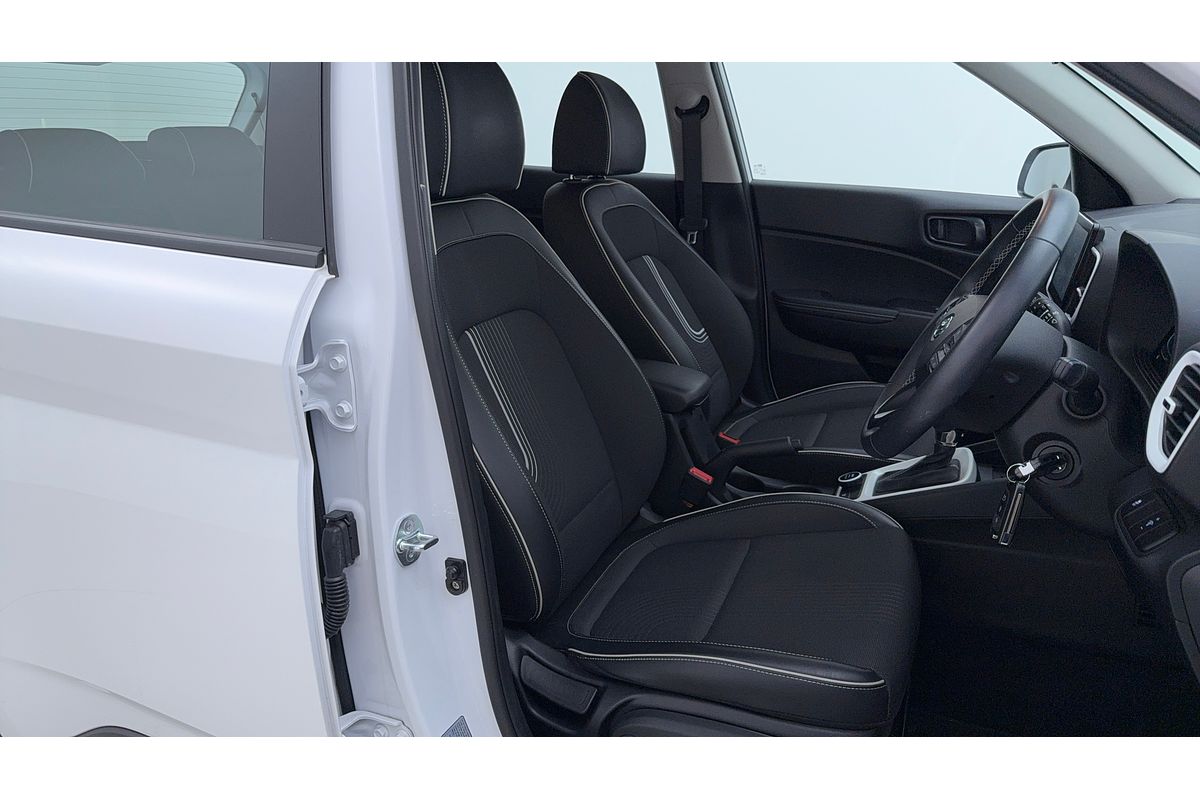 2023 Hyundai Venue Active QX.V5