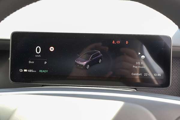 2025 Leapmotor B10 Design LR A12