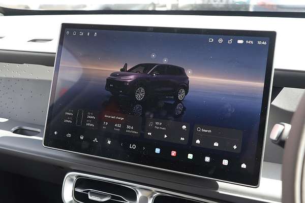 2025 Leapmotor B10 Design LR A12