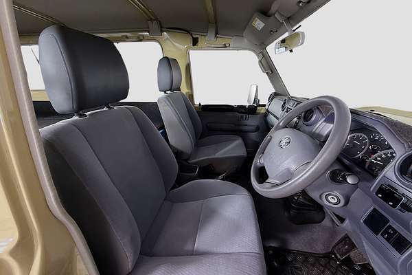 2022 Toyota Landcruiser GXL