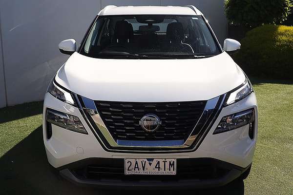 2025 Nissan X-TRAIL ST T33