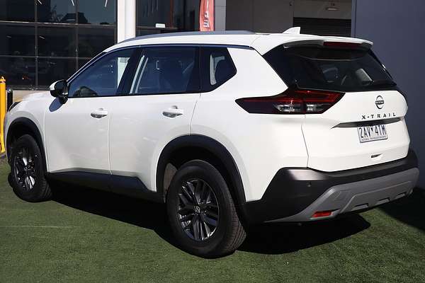 2025 Nissan X-TRAIL ST T33