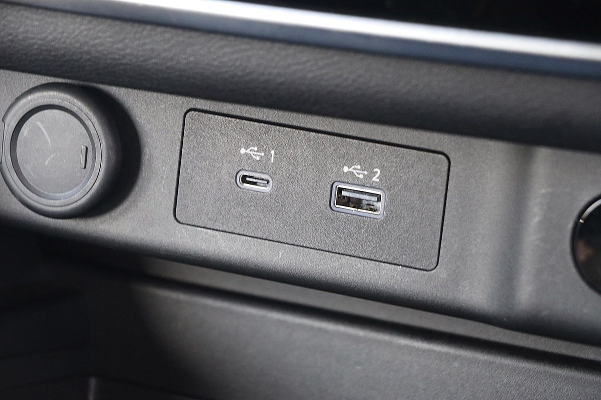 2025 Nissan X-TRAIL ST T33