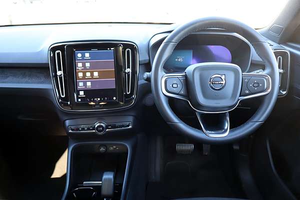 2023 Volvo XC40 Recharge Pure Electric