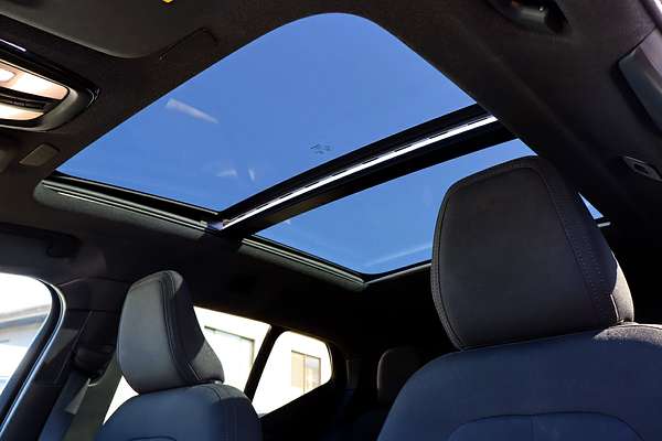 2023 Volvo XC40 Recharge Pure Electric