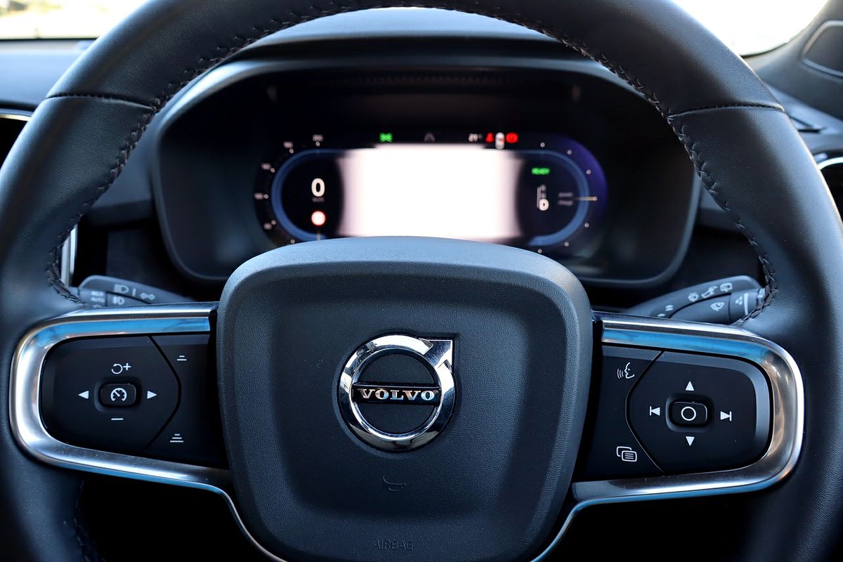 2023 Volvo XC40 Recharge Pure Electric