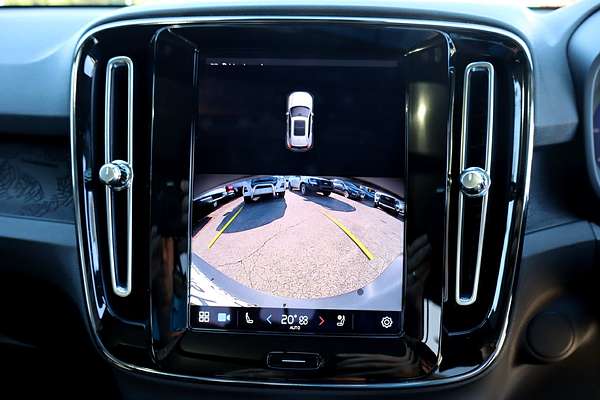 2023 Volvo XC40 Recharge Pure Electric