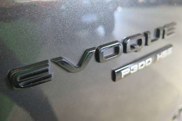 2019 Range Rover EVOQUE P300 L551