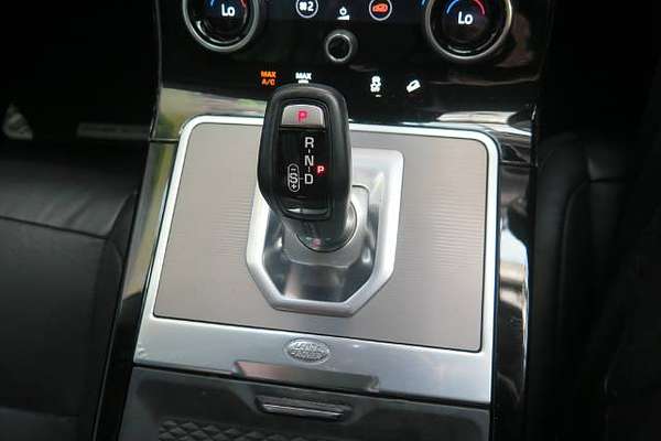 2019 Range Rover EVOQUE P300 L551