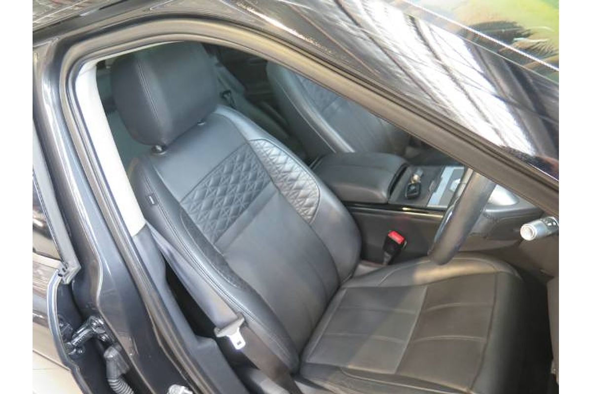 2019 Range Rover EVOQUE P300 L551