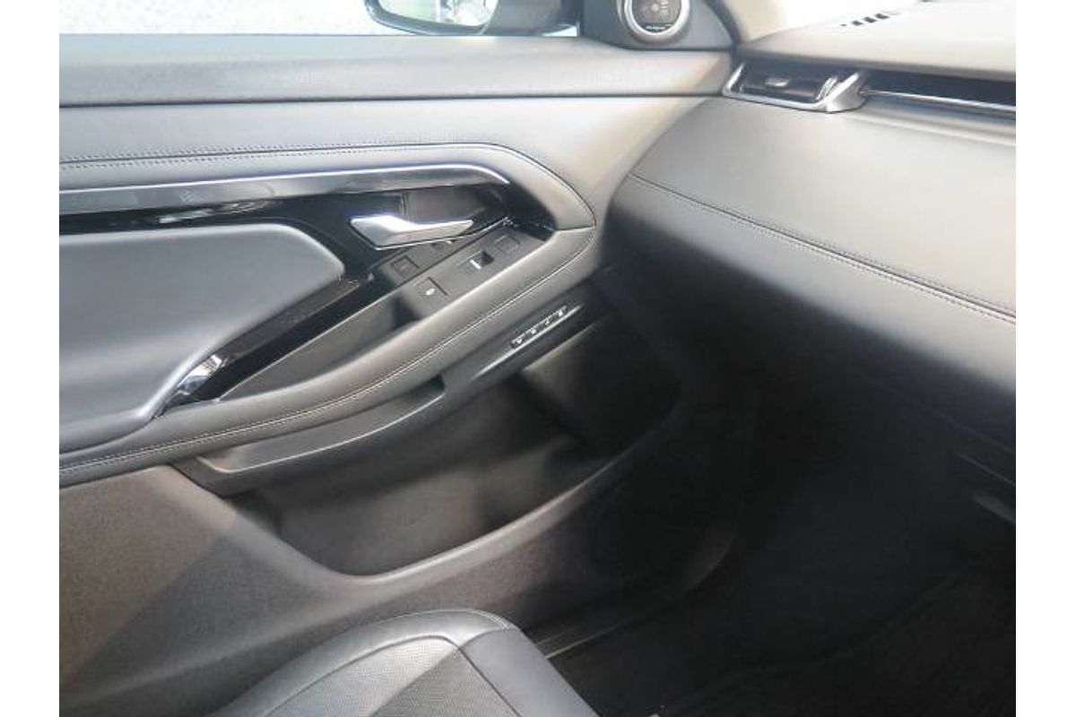 2019 Range Rover EVOQUE P300 L551